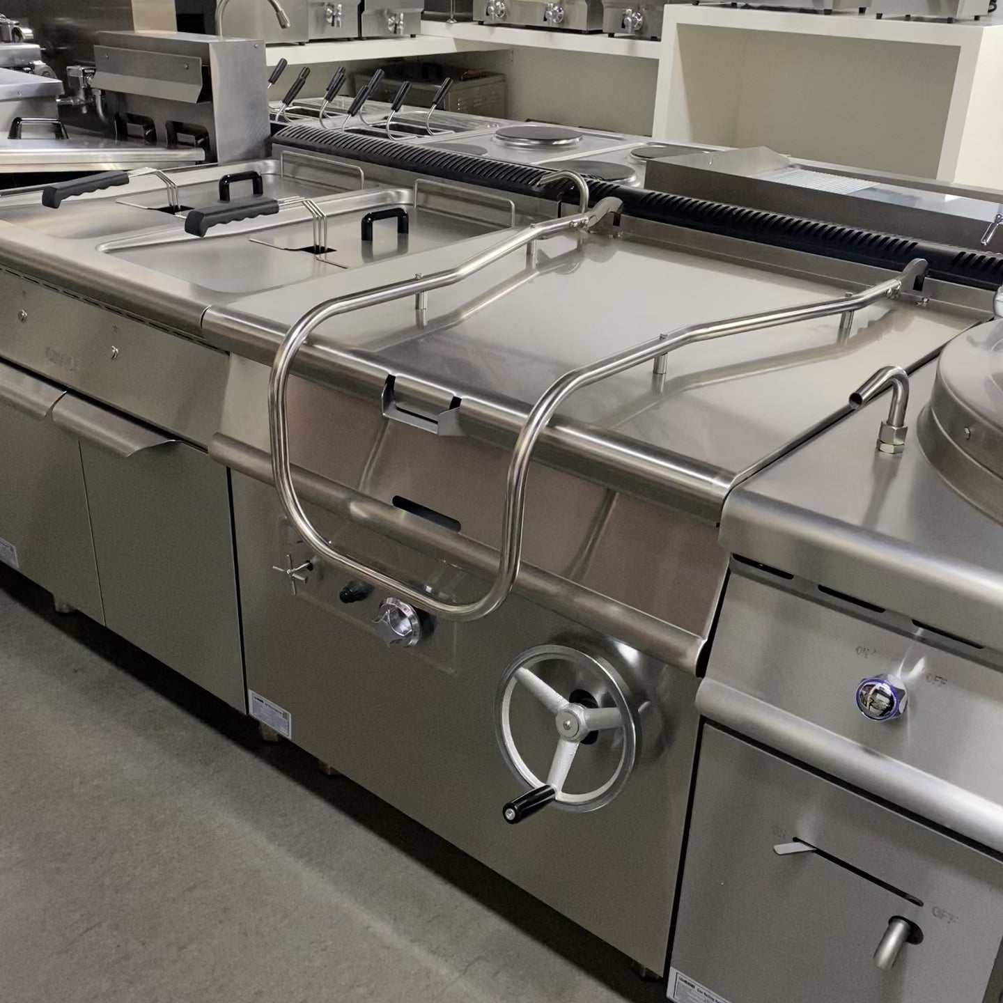 Commercial Braising Pans